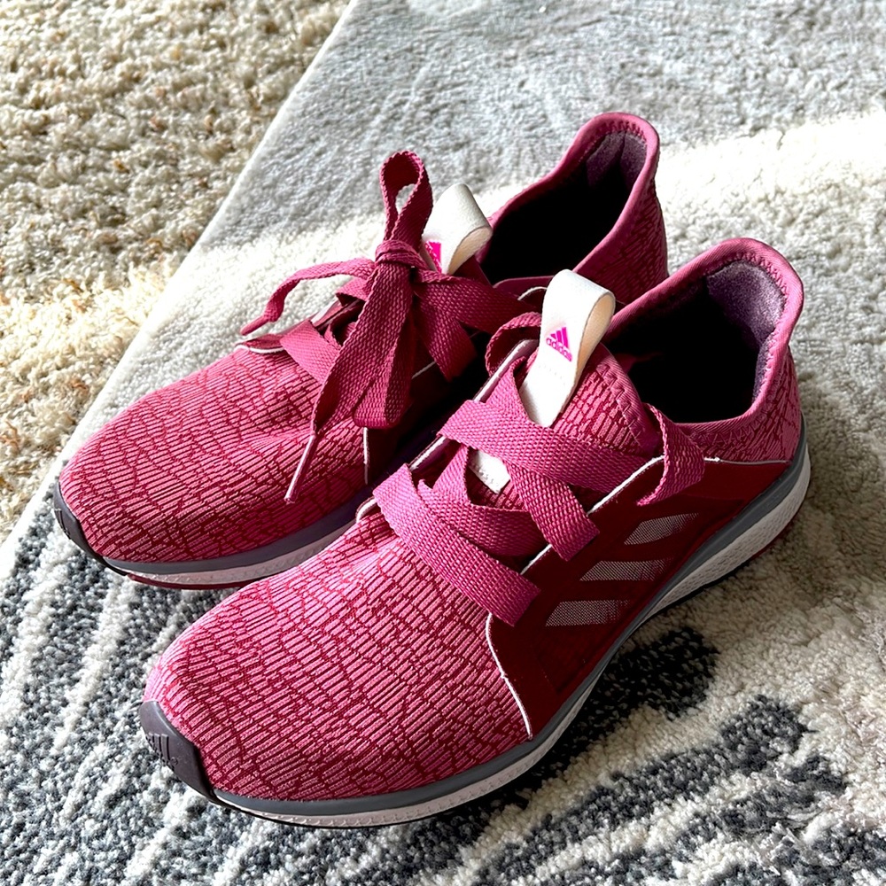 Adidas tennis shoes